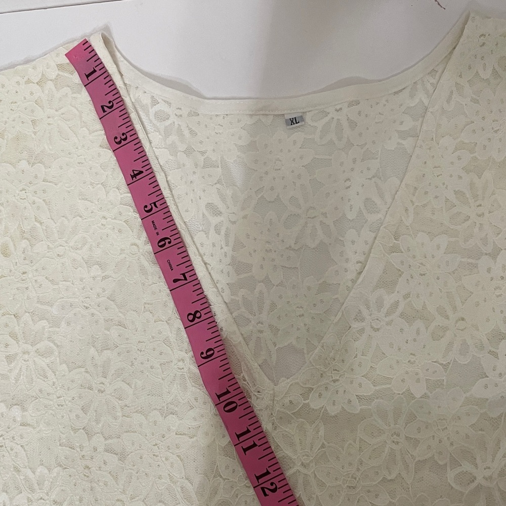 XL Angel Heart Boutique Lace Tiered V-Neck Women's Top - Dress
NWT - Picture 12 of 15